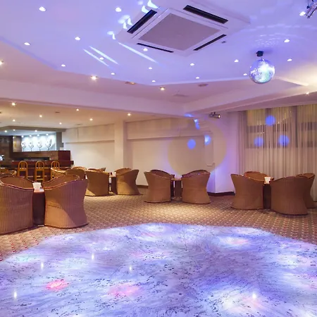 Lancelot Hotel