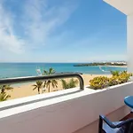 Lancelot Hotel 3*