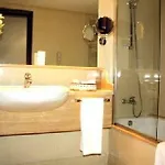 Lancelot Hotel