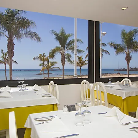 Lancelot Hotel 3*