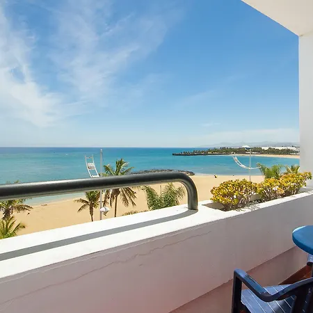 Lancelot Hotel 3*