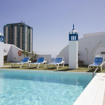 Lancelot Hotel