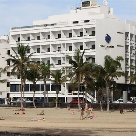 Lancelot Hotel